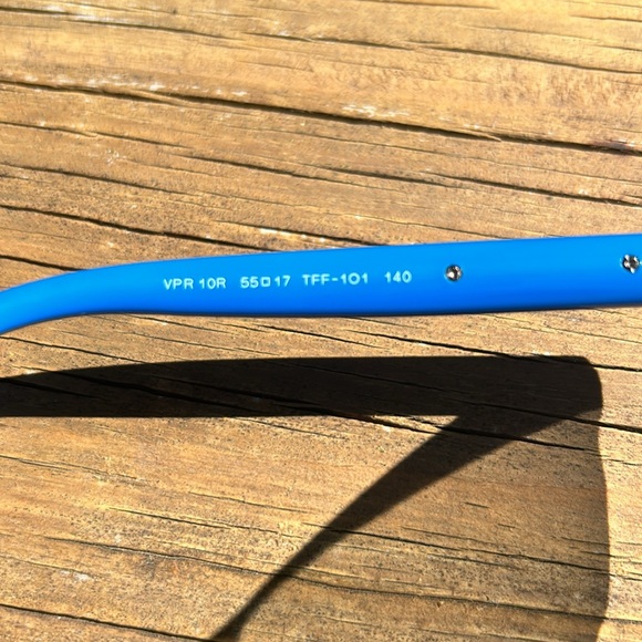 Prada prescription frames - Picture 3 of 8